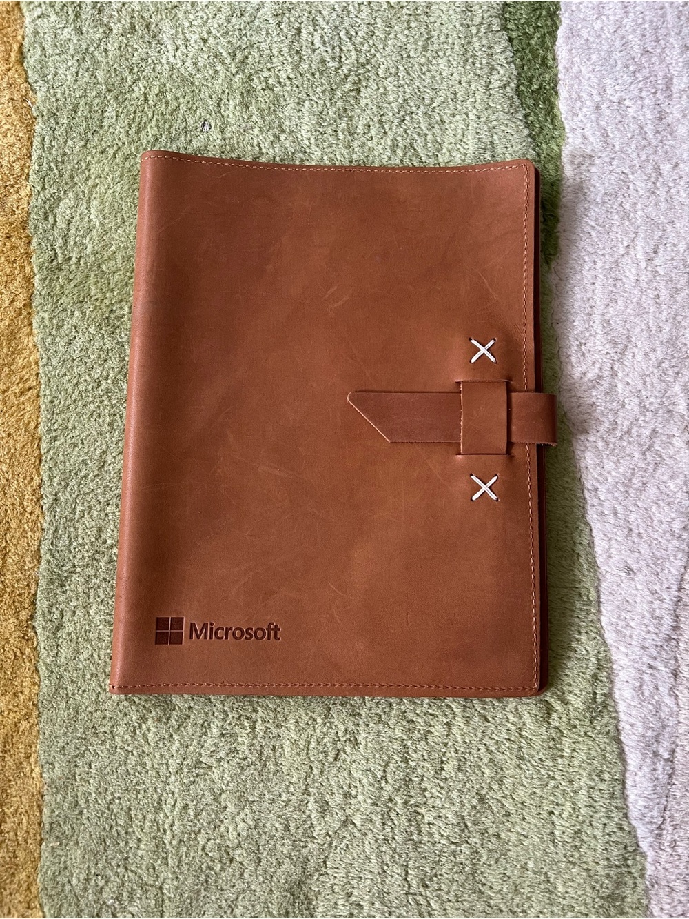 Microsoft Tan Brown Leatherette Journal Folio Traverse